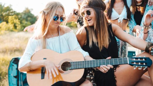 Co zabrać na festiwal? Praktyczna lista na jednodniową i kilkudniową imprezę
